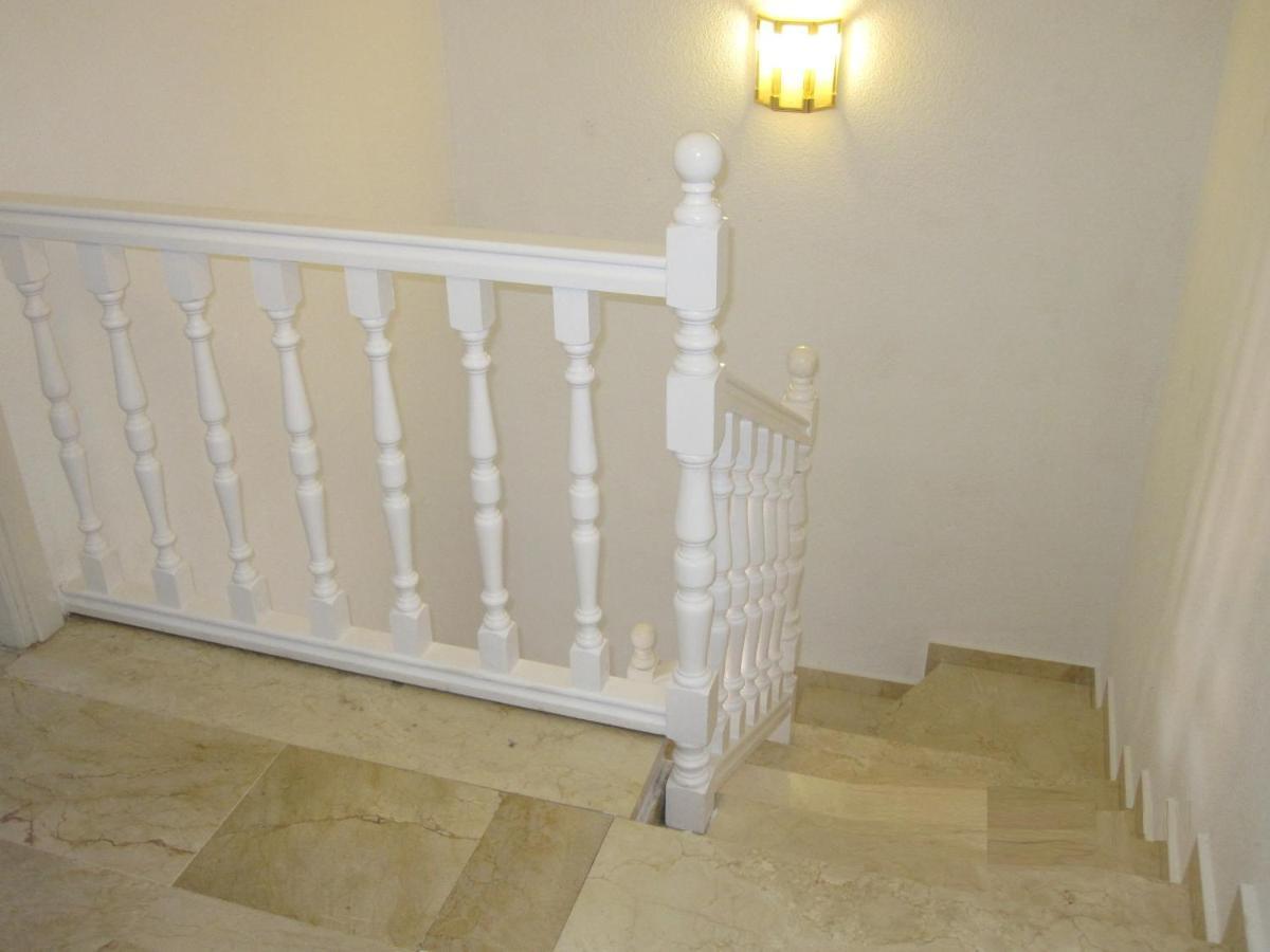 Maison Marbella Proche De La Mer Exterior foto